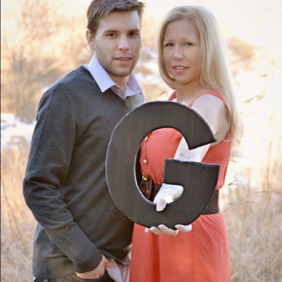 Hellooooooo Poshers!!! - Picture 6 of 15